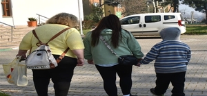 Harabe evde bulunan Nazar’ın, 7 yıl sonra ‘anne’ dediği Rebecca’nın oğlu olduğu DNA testiyle kesinleşti