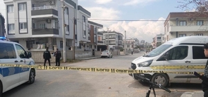 Uzaklaştırma kararını kaldırttığı kocası tarafından bıçaklanan kadın ağır yaralandı