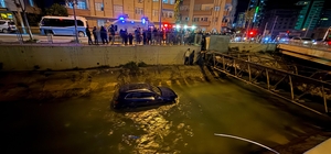 Otomobil kanala uçtu, facia ucuz atlatıldı