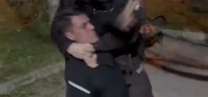 Parkta taşkınlık çıkardılar, görevli bekçilere direndiler