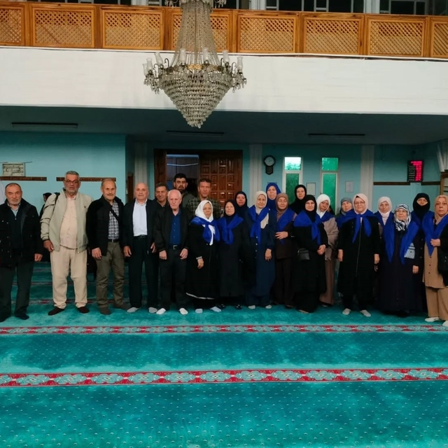 Söke'de umreciler dualarla uğurlandı