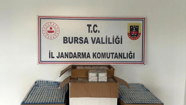 Bursa'da kaçak sigara operasyonu: 37 bin adet kaçak sigara ele geçirildi
Jandarmadan Bursa'da kaçakçılık darbesi