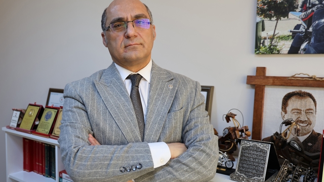 Elazığlı bilim insanı Quantum Pioneer Formunda Türkiye'yi temsil etti
Devler Üniversitesinde Türk rüzgarı: 27 davetli Avrupa ve Amerika'dan tek konuşmacı Türkiye'den