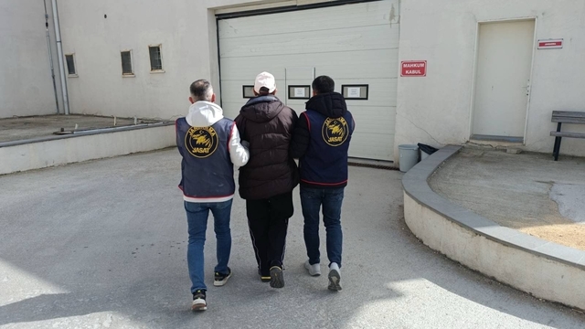 Dolandırıcılık suçundan aranan şahıs JASAT'tan kaçamadı