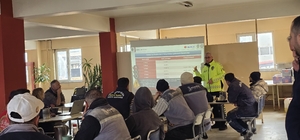 Fabrika çalışanlarına güvenlik trafik eğitimi