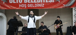 25 Mart konseri ile coştular