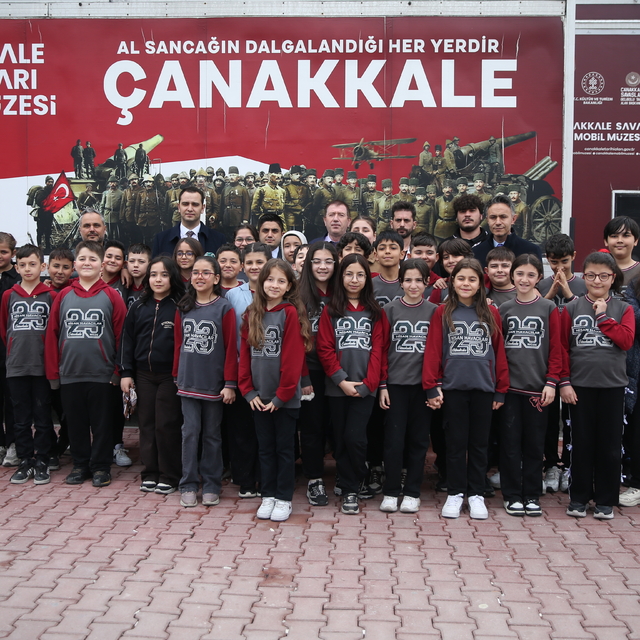 Çanakkale Savaşları Mobil Müzesi, Niğde'de ziyarete açıldı