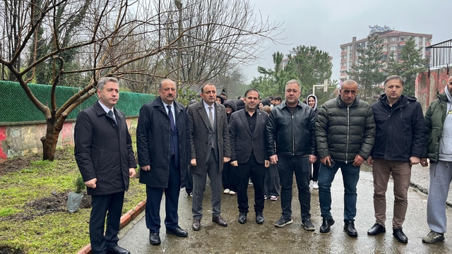 Salıpazarı'nda Orman Haftası kapsamında fidan dikim etkinliği yapıldı