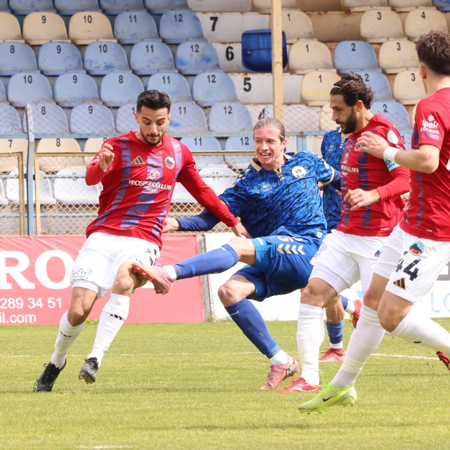 Menemen FK Play-Off'a havlu attı