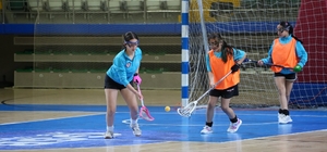 Menteşe'de Lakros rüzgarı