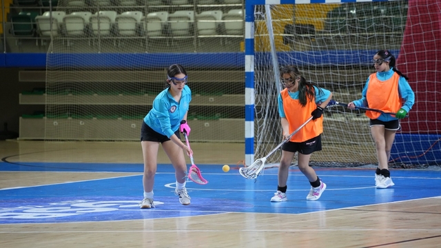 Menteşe'de Lakros rüzgarı