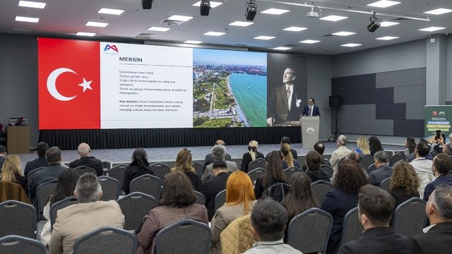 Mersin'de kıyı kentleri için kritik çalıştay düzenlendi