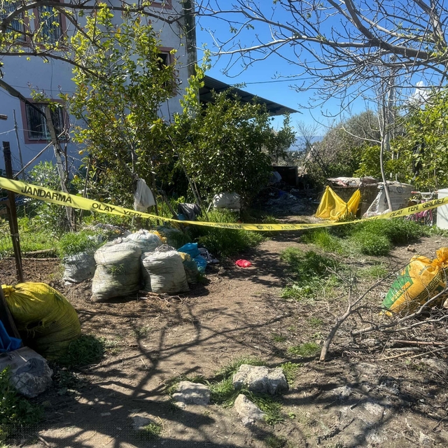 Eşini öldürüp, intihar etti