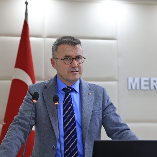 Çakır: "Yeni tedarik zincirinin merkezi Mersin olmalı"