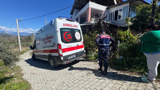 Önce karısını, sonra kendini vurdu