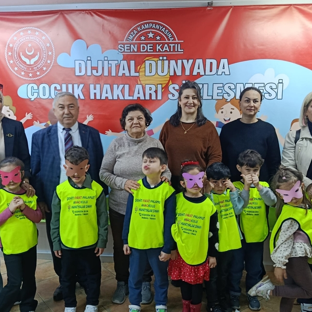 Mersin'de yaşlılar ve çocuklar için eğlence etkinliği düzenlendi