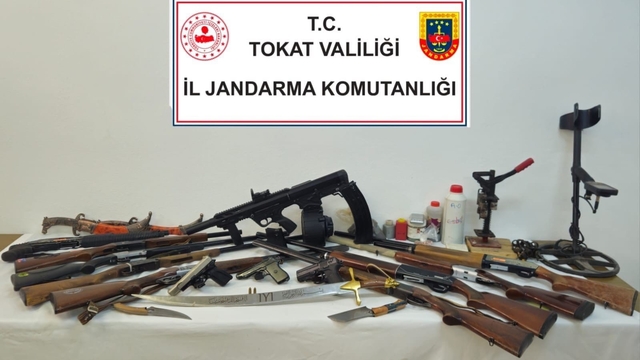 Tokat'ta silah ve tarihi eser operasyonu
