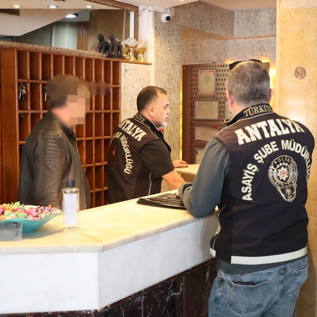 Konaklama tesisleri ve araç kiralama firmalarına eş zamanlı denetim