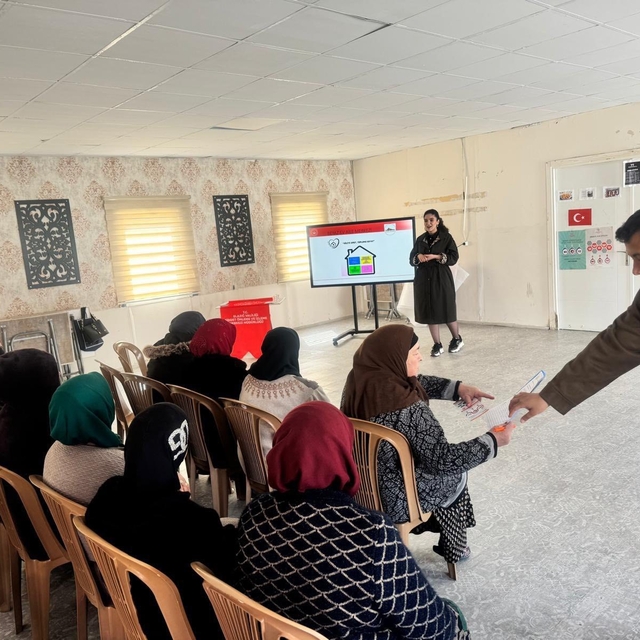 Elazığ'da kadına yönelik şiddetle mücadele eğitimi