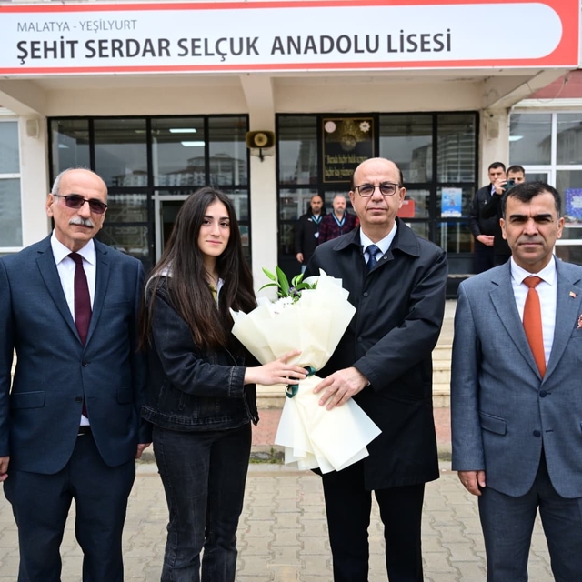 Başkan Geçit öğrencilerle buluştu: "Hedefiniz olsun, çok çalışın"