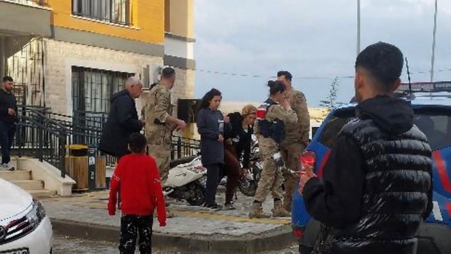 Kadın hırsızlar jandarmaya yakalandı