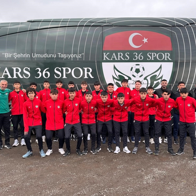 Kars 36 Spor U16 Takımı Türkiye Şampiyonası için Bingöl yolunda