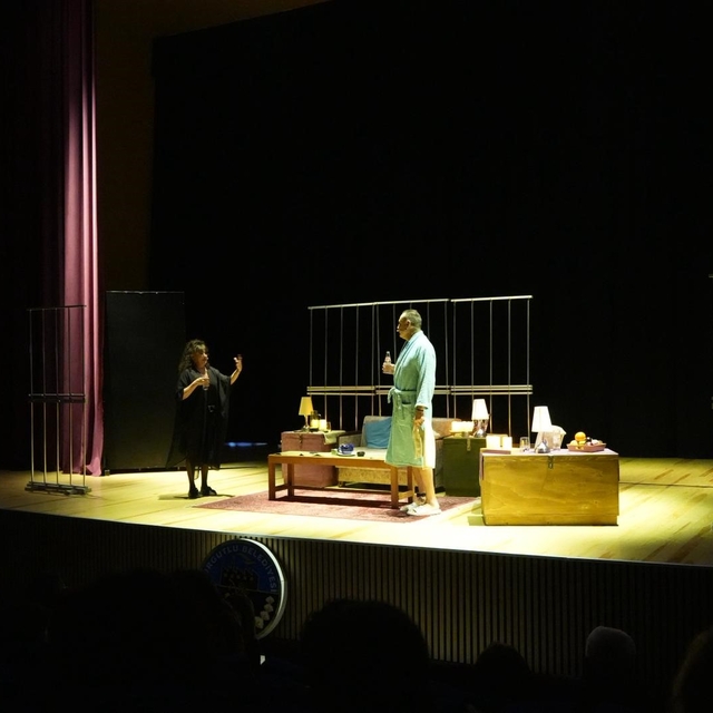 Turgutlu'da 'Aşk-ı Müebbet' oyununa büyük ilgi