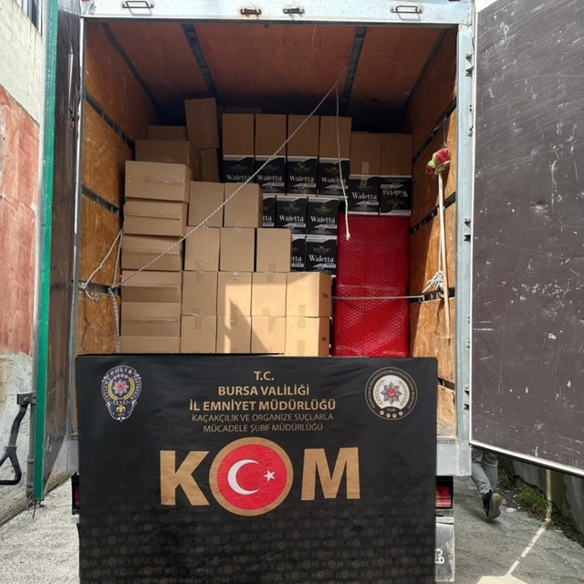 Bursa'da 6 milyon makaron ele geçirildi