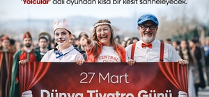 Tiyatro salonlardan sokaklara taşıyor