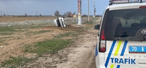 Karaman'da otomobil devrildi: Araçtaki 5 kişi kazayı burnu bile kanamadan a...