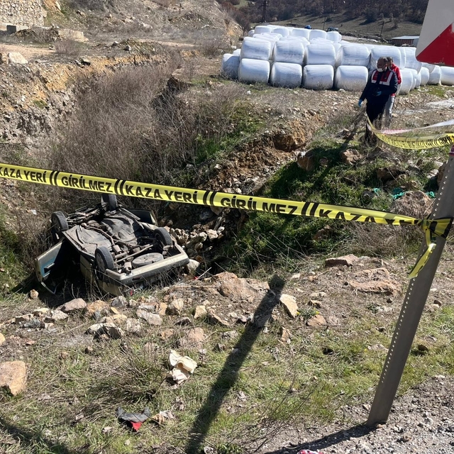 Kütahya feci kaza: 2 ölü, 1 yaralı