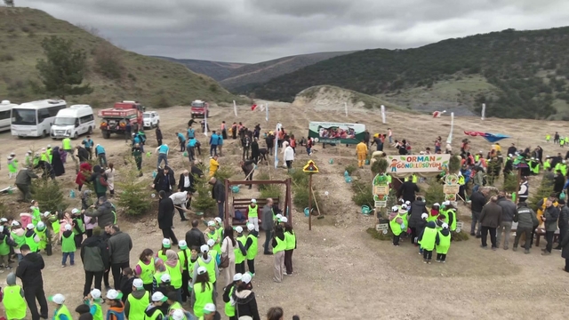 Amasya'da Orman Haftası etkinliği çocuk şenliğine dönüştü