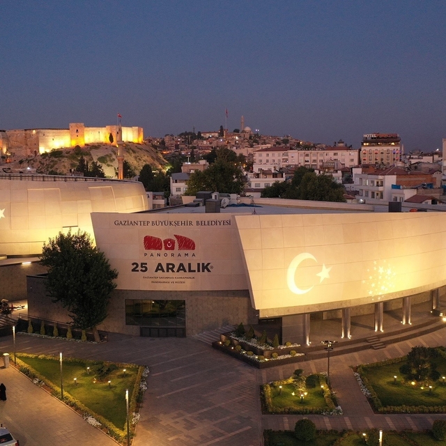 Gaziantep Büyükşehir ev sahipliğinde "İnsan Aklı Nasıl Çalışır" söyleşisi