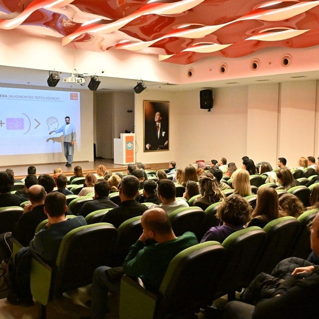 Manisa Büyükşehir personeline yapay zeka ve veri yönetimi eğitimi