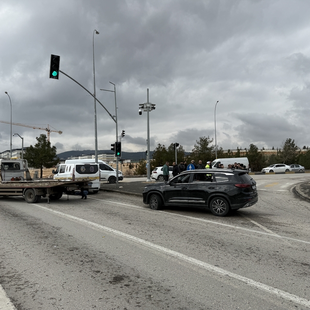 Gaziantep'te polisten kaçan şüpheli kovalamaca sonucu yakalandı