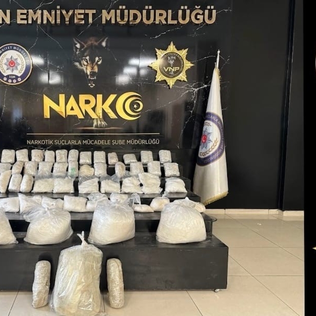 Van'da kamyonette 90 kilo uyuşturucu ele geçirildi