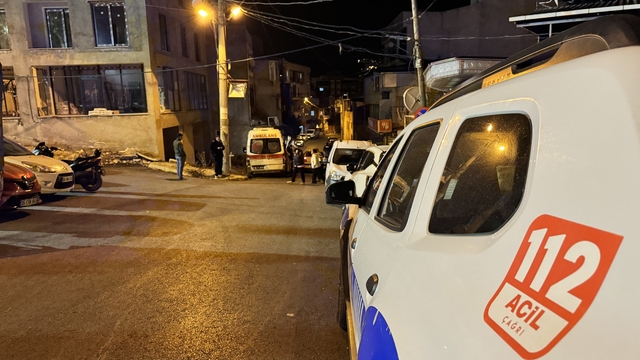 İzmir'de 2 çocuğunun annesi eski eşini öldürüp, intihar etti