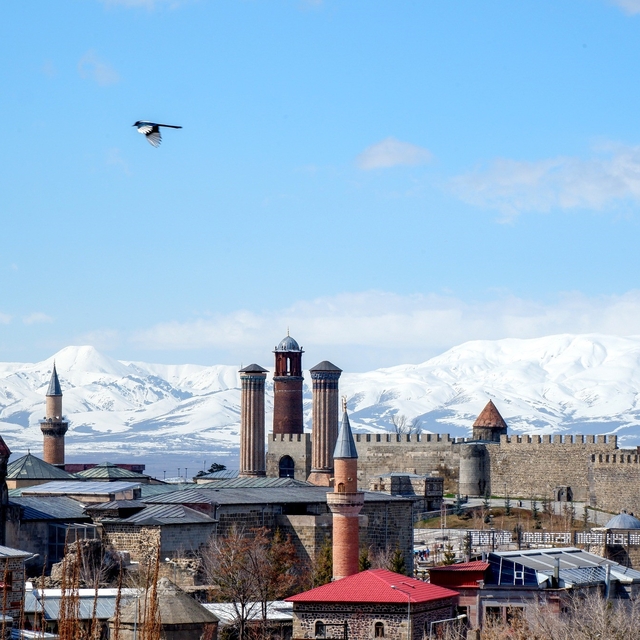 Meteorolojiden Erzurum ve Ardahan için yağış uyarısı