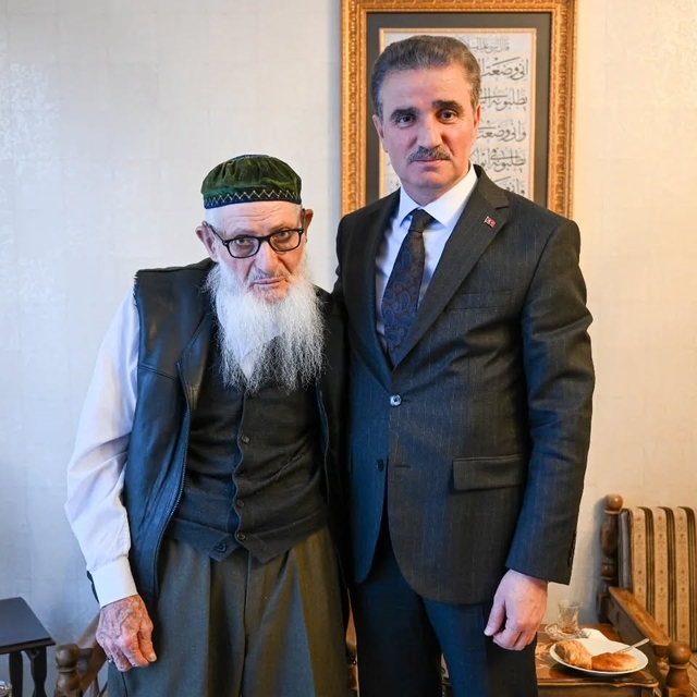 Vali Baruş'tan vefa ziyareti