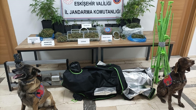 Eskişehir'de uyuşturucu operasyonu