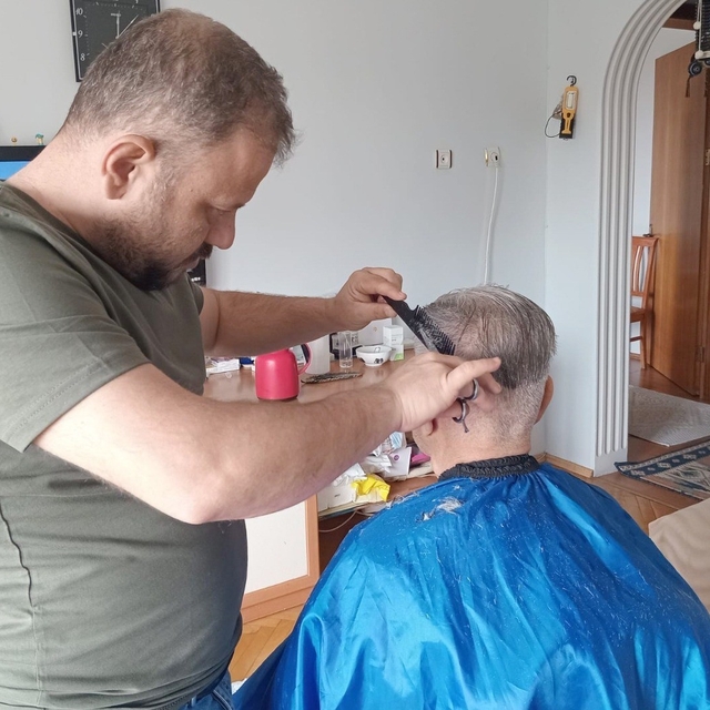 Efeler Belediyesi'nin 'evde bakım' hizmetleri hayatı kolaylaştırıyor