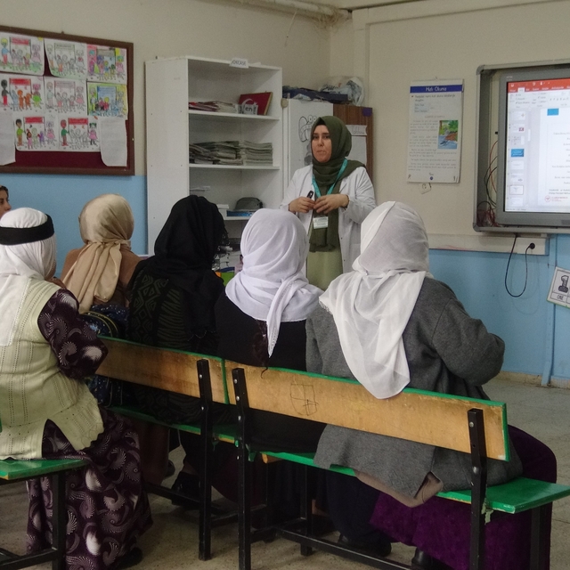 Batman'da "Erken Teşhis Hayat Kurtarır" seferberliği: Köy köy gezip kanser...