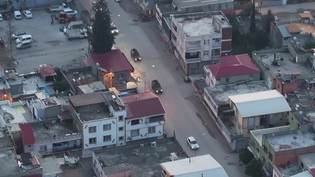 Adana'da torbacılara şafak operasyonu: 15 gözaltı