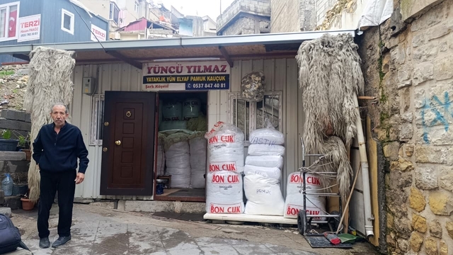 Kahramanmaraş'ta çeyizlerin vazgeçilmezi tarihe karıştı: Yüncülük can çekişiyor