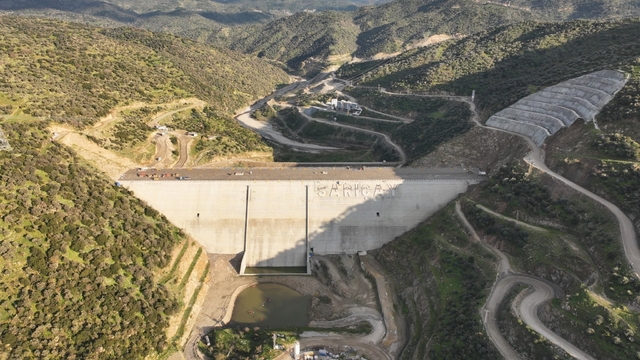 Kuşadası ve Söke için acele kamulaştırma kararı
Başkan Çerçioğlu: "Aydınımızın geleceği için önemli bir adım daha atıldı"