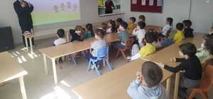 Gelibolu'da velilere ve öğrencilere yönelik eğitim programı düzenlendi