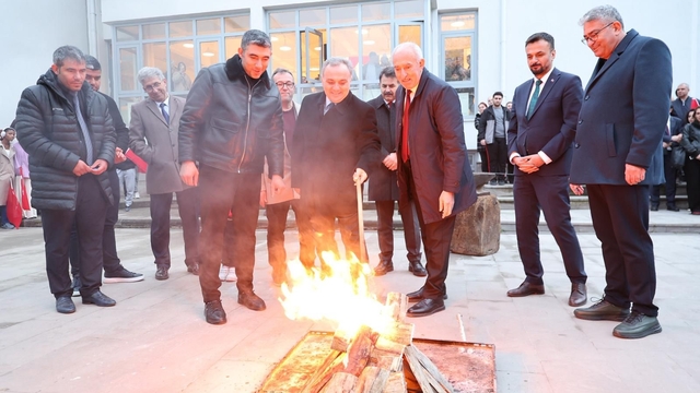 ERÜ'de Nevruz Bayramı kutlandı