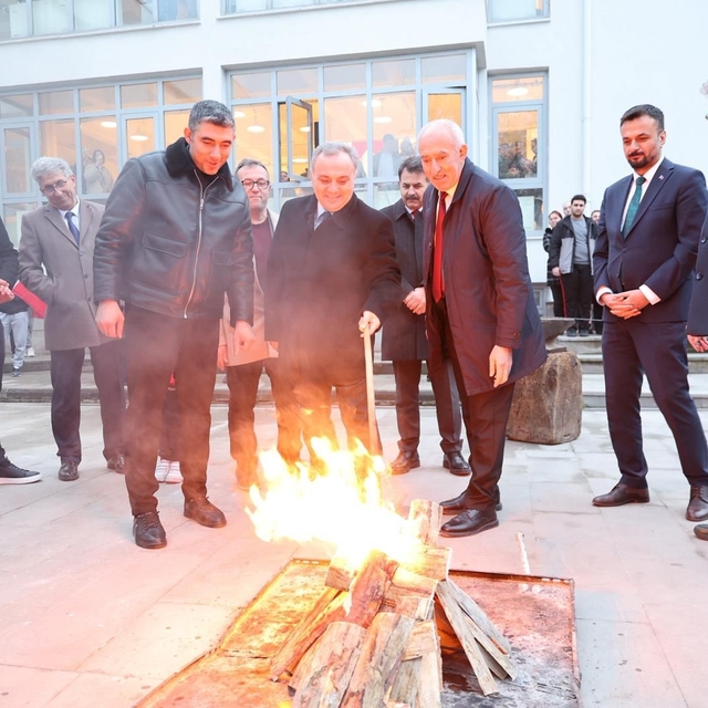 ERÜ'de Nevruz Bayramı kutlandı