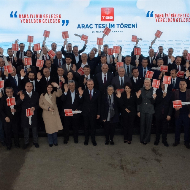 TBB'den 88 belediyeye 90 hizmet aracı desteği