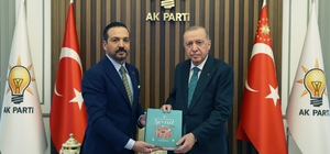 AK Parti'li Zorlu, "Türk Dünyasının Ortak Mirası Nevruz" kitabını Cumhurbaşkanı Erdoğan'a takdim etti